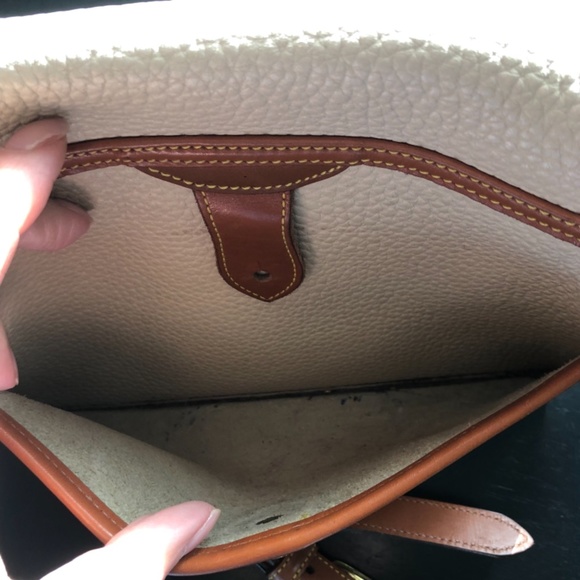 Dooney & Bourke "All Weather Leather" vintage bag - Picture 6 of 15